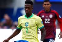 Ni la presencia del 'crack' Vinicius Jr. pudo doblegar al esquema defensivo de los costarricenses. 