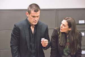 Protagonista. Josh Brolin interpreta a Joe Douchett en &lsquo;Oldboy&rsquo; junto a Elizabeth Olsen.