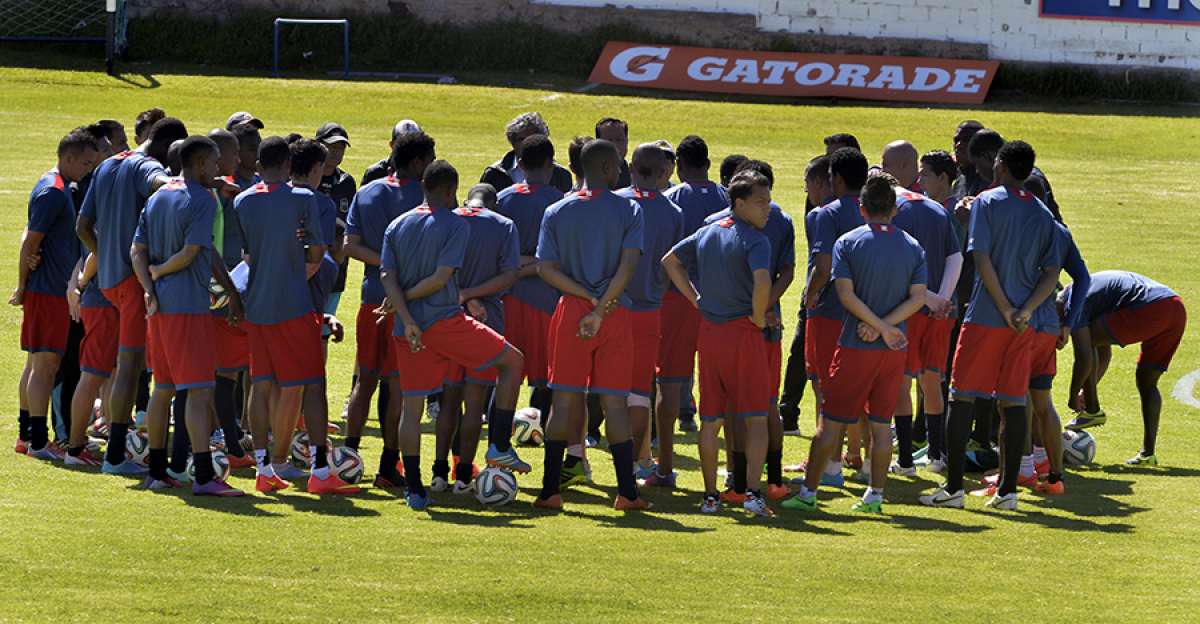 El Quito fue suspendido y no jugar&aacute; ante Emelec