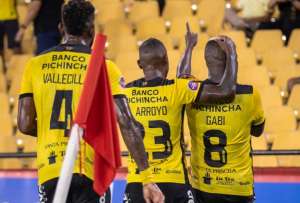 Gabriel Cortez anotó un golazo de tiro libre