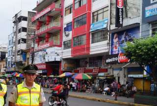 Ministerio de Salud sancionará a locales que no exijan el carnet de vacunación