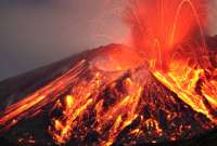Volcán nicaragüense San Cristóbal registra explosión y expulsa cenizas