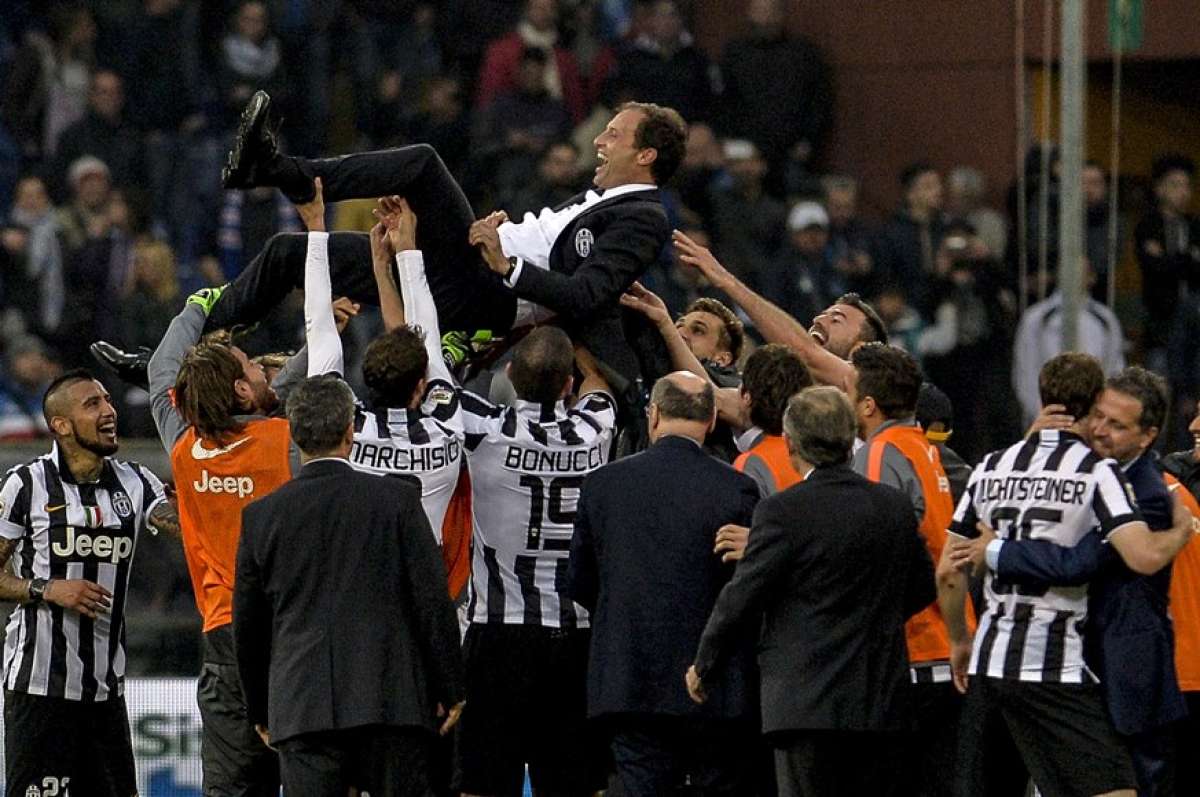 Allegri jug&oacute; con casi todos sus titulares y &uacute;nicamente reserv&oacute; al central Giorgio Chiellini y al cerebro Andrea Pirlo. Foto: Agencia AFP