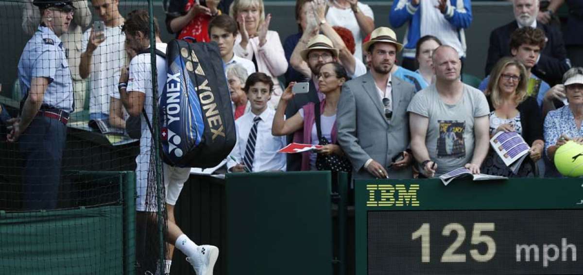 Wawrinka eliminado en primera ronda de Wimbledon por promesa rusa Medvedev