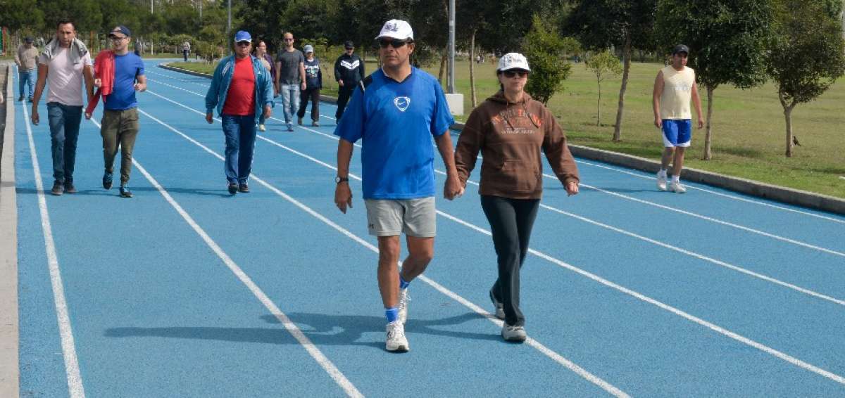 El deporte marca el inicio de a&ntilde;o en los parques de Quito