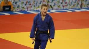 El ecuatoriano venci&oacute; al brasile&ntilde;o Felipe Kitada. Foto tomada de @ECUADORolimpico