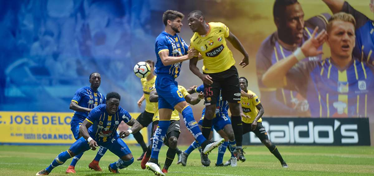 El partido fue lleno de emociones durante los 90 minutos. Roberto Ord&oacute;&ntilde;ez (la tuca) sali&oacute; lesionado al minuto 63, ayer en el estadio Jocay.   