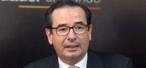 Juan Carlos Cassinelli, ministro de Comercio Exterior.