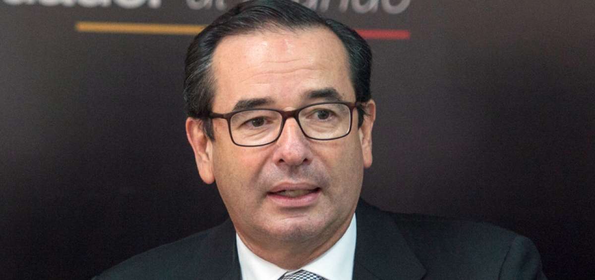 Juan Carlos Cassinelli, ministro de Comercio Exterior.