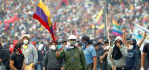 Destrucci&oacute;n de bienes p&uacute;blicos y privados constan en el informe.
