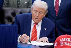 Donald Trump sorprendi&oacute; con sus planes de expansi&oacute;n