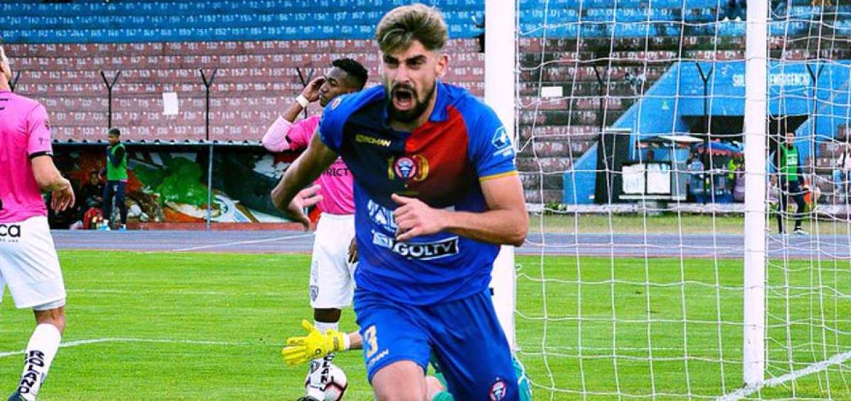 Olmedo derrota a Independiente en Riobamba