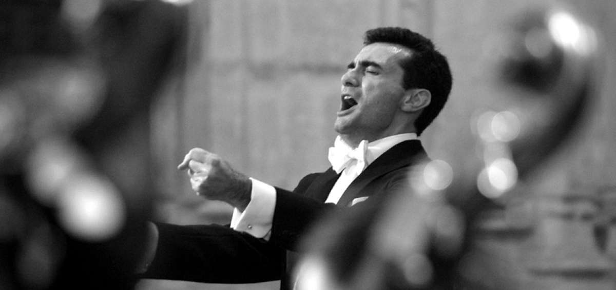 Pirfano visita por segunda vez el pa&iacute;s. Dirige la Orquesta Acad&eacute;mica de Madrid, donde vive. 