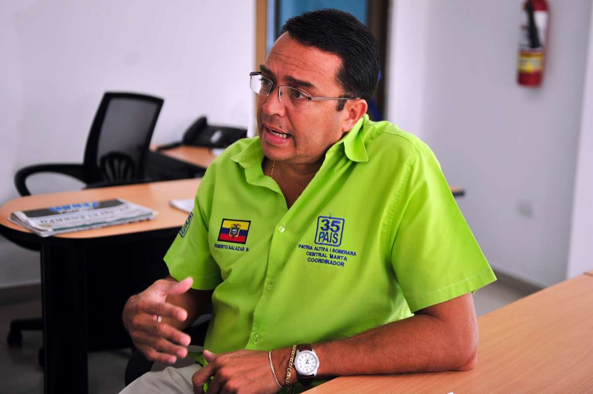 Roberto Salazar Bracco, coordinador de la central Manta.