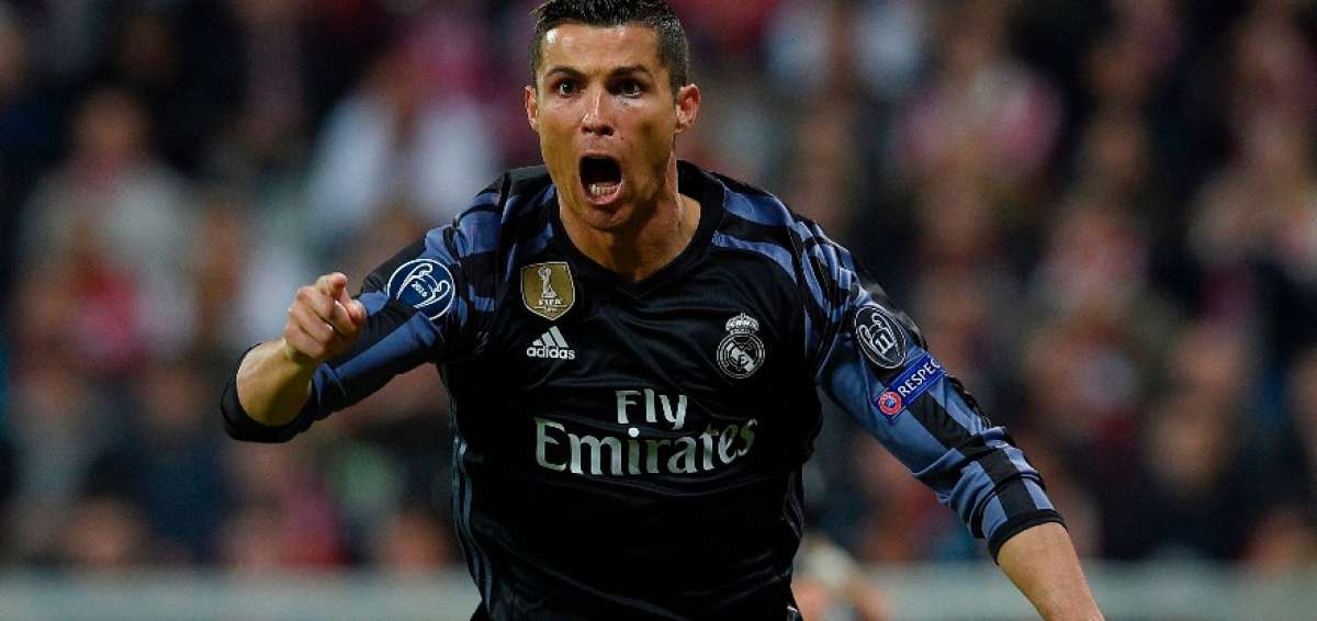 Cristiano marca el camino para el Madrid
