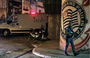 La principal hip&oacute;tesis es que los cr&iacute;menes estar&iacute;an relacionados al tr&aacute;fico de drogas y no a peleas entre hinchas de f&uacute;tbol en un d&iacute;a de cl&aacute;sico. Foto: AFP