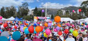 La caminata finaliz&oacute; en la Cruz del Papa, en el norte de Quito.