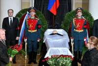 El funeral fue sin la presencia de Putin ni homenajes de Estado.