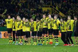 Dortmund gana 2-0 a Wolfsburgo y se clasifica para la final de Copa