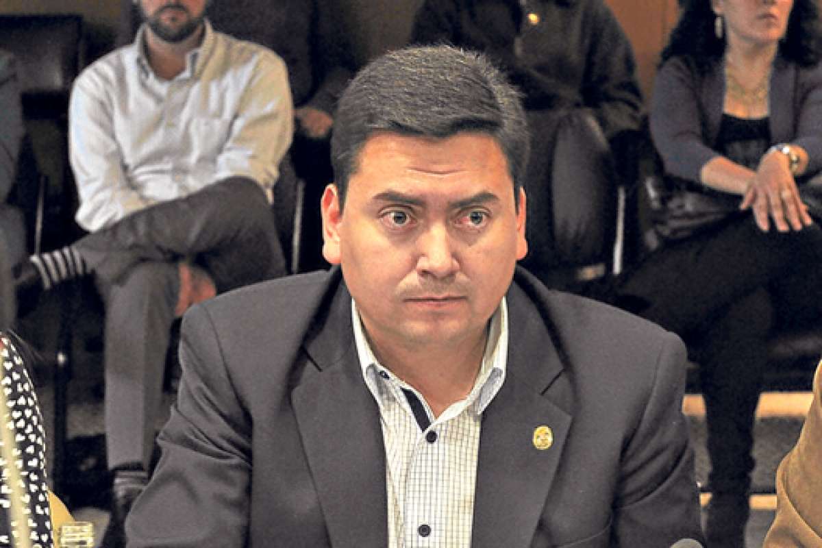Berrezueta llega por segunda oportunidad a la Gobernaci&oacute;n