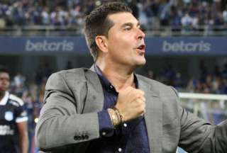 Barcelona Sporting Club presentó a Ismael Rescalvo como su nuevo director técnico.