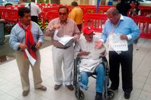(De izq, a der.) Gregorio Andrade, Salom&oacute;n Aguirre, V&iacute;ctor Hugo Pinoargote y Gabino De la A, candidatos a la alcald&iacute;a de Playas. Foto: Mario Rodr&iacute;guez / El Tel&eacute;grafo