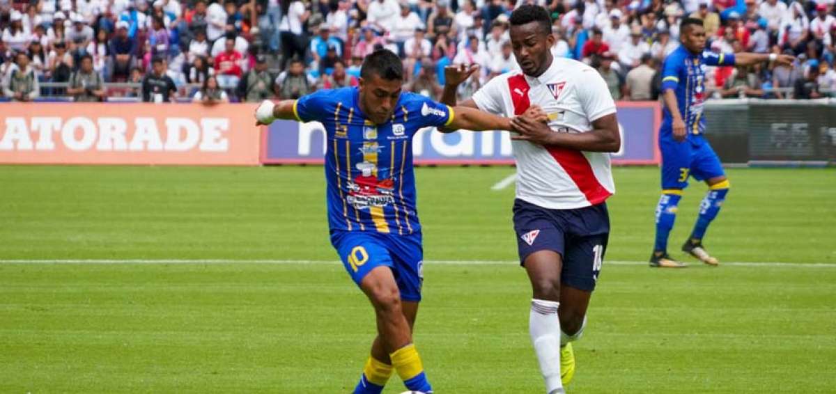 Andr&eacute;s Chicaiza le hace un gui&ntilde;o a la dirigencia de Liga de Quito