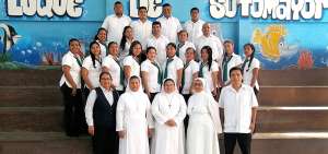La Comunidad Religiosa Hijas de los Sagrados Corazones de Jes&uacute;s y Mar&iacute;a dirige los destinos del plantel.