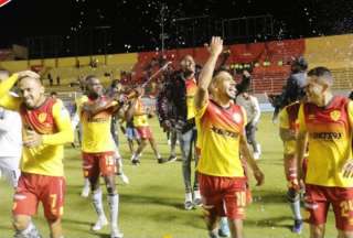 Clubes nacionales felicitaron a Aucas por su primer campeonato