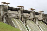 El embalse se encuentra al límite de su capacidad debido a las lluvias registradas en las últimas semanas. 