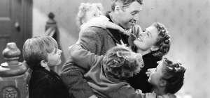 James Stewart y Donna Reed fueron los protagonistas de Qu&eacute; bello es vivir. Interpretan a George Bailey y su esposa, Mary Hatch, con sus 4 hijos en Nochebuena.