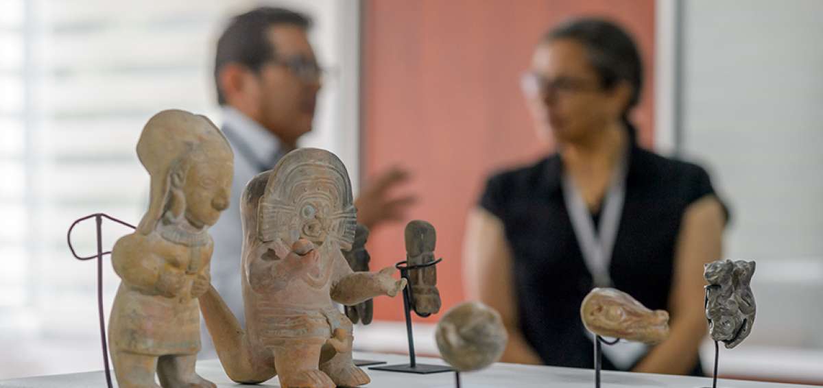 En el Centro de Investigaci&oacute;n de la Memoria y el Patrimonio Cultural se mostraron algunas de las piezas recuperadas, en el caso Rettinger.