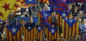 Su prohibici&oacute;n en el partido del domingo hab&iacute;a provocado una fuerte pol&eacute;mica pol&iacute;tica en Espa&ntilde;a.