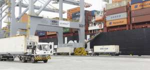 El puerto de Posorja est&aacute; equipado con infraestructura y tecnolog&iacute;a de punta de clase mundial, con las gr&uacute;as p&oacute;rtico m&aacute;s grandes de Sudam&eacute;rica.