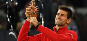 Djokovic gana el Torneo de Madrid derrotando a Murray