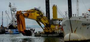 Un total de 1'508.632 metros c&uacute;bicos de sedimentos fueron extra&iacute;dos en el puerto de Manta.