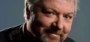 Muere a los 67 a&ntilde;os John Sessions, actor de "Shameless" y "Outlander"