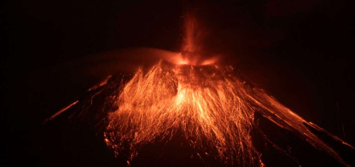 La incandescencia perdura en el Tungurahua