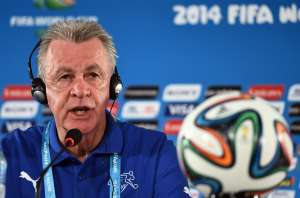 Ottmar Hitzfeld resalt&oacute; el ataque del equipo ecuatoriano. Foto: AFP