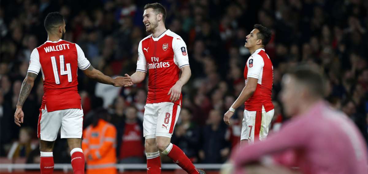 Arsenal cura sus heridas con 5-0 al modesto Lincoln en Copa de Inglaterra