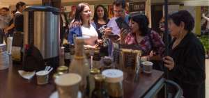 El Sal&oacute;n del Chocolate, organizado por la C&aacute;mara de Comercio e Industria Franco-Ecuatoriana, cuenta con la participaci&oacute;n de casi 100 expositores.