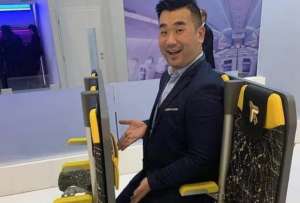 Una nueva modalidad de viaje será implementada en vuelos cortos a partir de 2026. Los innovadores asientos de pie SkyRider 2.0 prometen boletos baratos pero con menos comodidad.