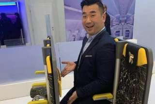 Una nueva modalidad de viaje será implementada en vuelos cortos a partir de 2026. Los innovadores asientos de pie SkyRider 2.0 prometen boletos baratos pero con menos comodidad.