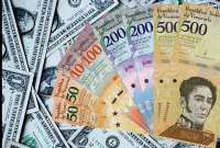 El bolívar venezolano registra una depreciación del 6% con respecto al dólar en un mes