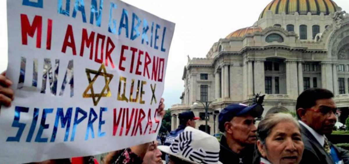 Las autoridades esperan que unas 700.000 personas asistan y desfilen frente a los restos del artista para darle el &uacute;ltimo adi&oacute;s. 