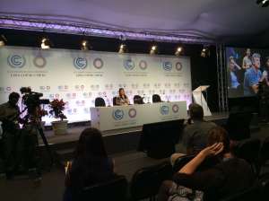 La ministra Lorena Tapia particip&oacute; de un conversartorio con medios locales e internacionales sobre la gesti&oacute;n ambiental en el pa&iacute;s en el marco del COP 20. Foto: @Ambiente_Ec