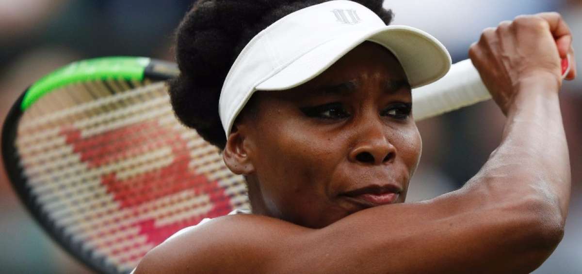Venus Williams pasa a semifinales de Wimbledon