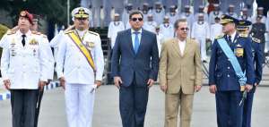 En la Base Naval Sur se realiz&oacute; ayer la ceremonia de ascenso del nuevo Comandante General de la Armada.