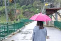 Es probable que exista acumulación de agua en hogares, negocios y caminos debido a las precipitaciones.