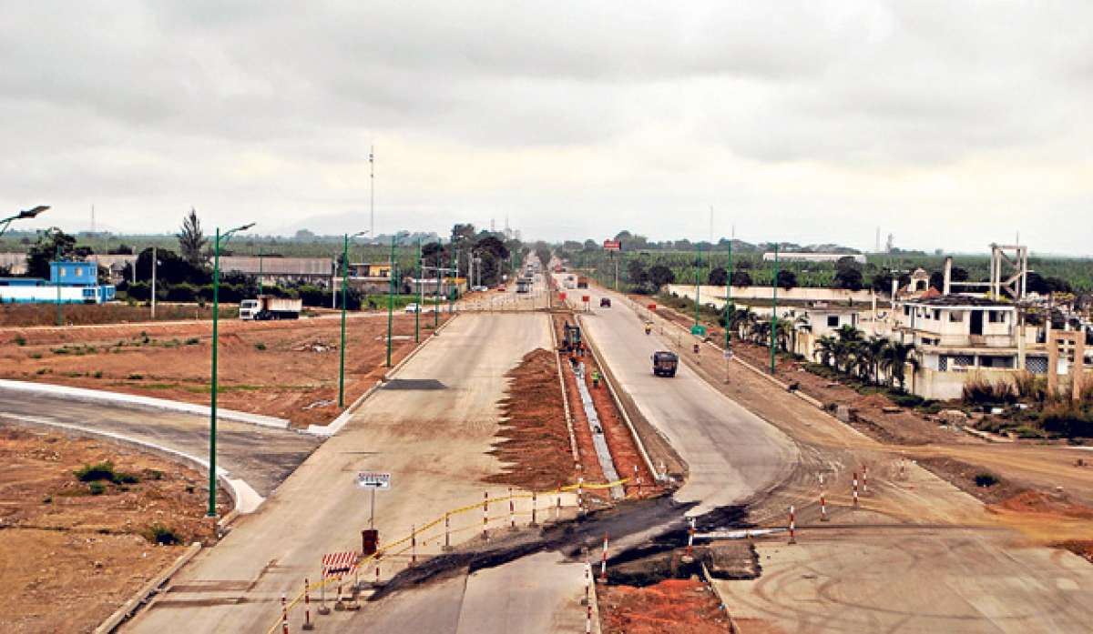 Estaba previsto que la obra fuera entregada en marzo pasado, pero por retrasos estar&aacute; lista a finales de este a&ntilde;o. Foto: Fabricio Cruz / El Tel&eacute;grafo